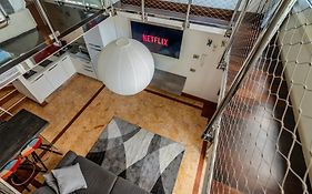 Loft Elegante In Centro Milano In Zona Signorile - Davanti Alla Metro